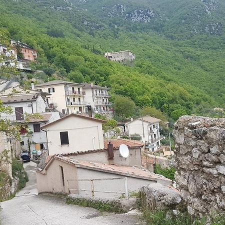 La Casetta Del Pellegrino Apartment Poggio Bustone Exterior foto
